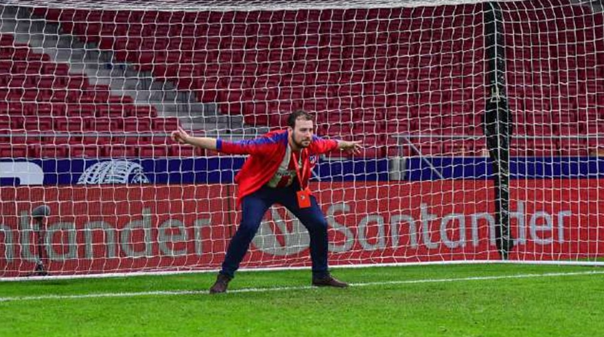 penalty-shootout-atletico-de-madrid-experience-goalkeeper